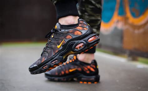 nike air max plus foot locker